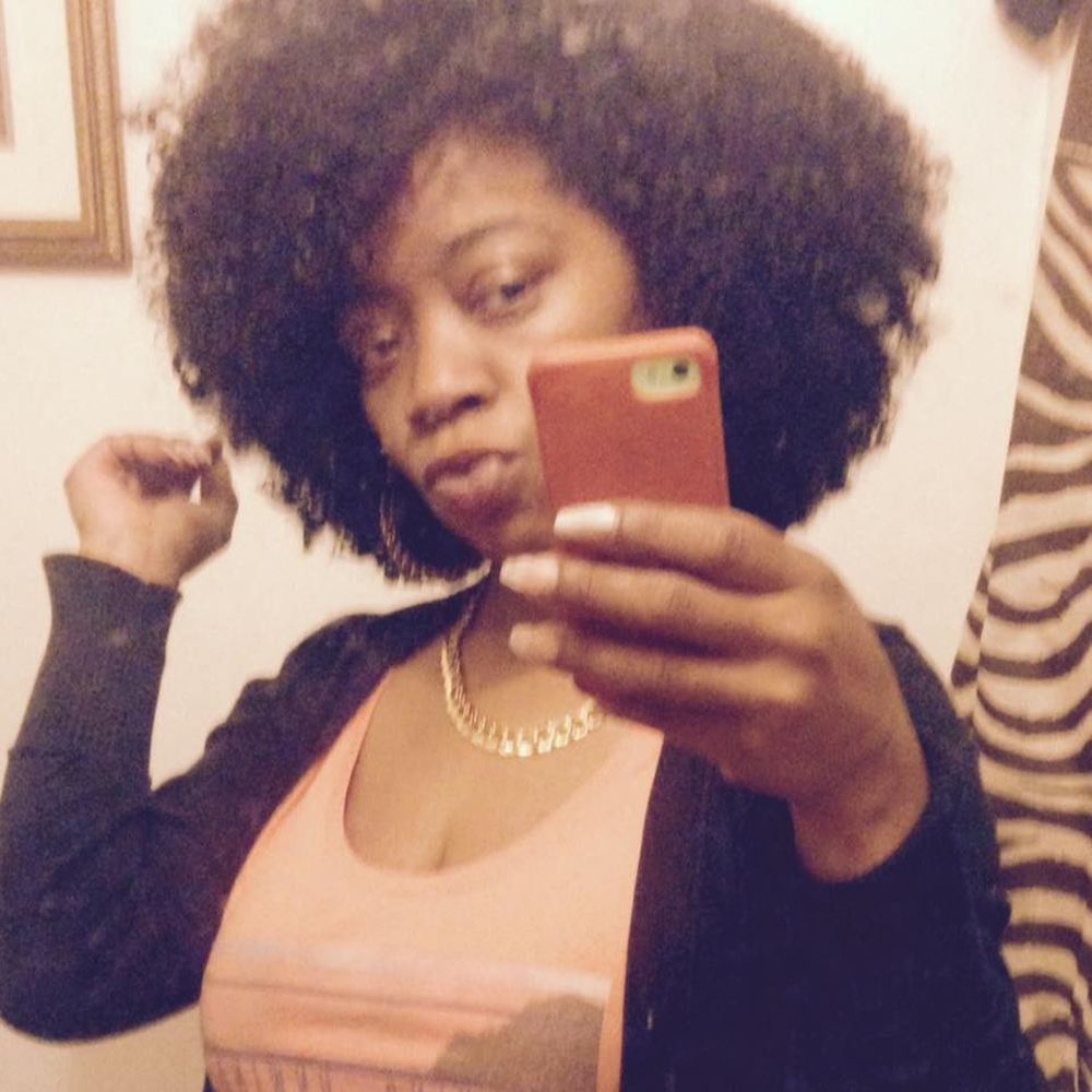 Meet your Posher, Deitra